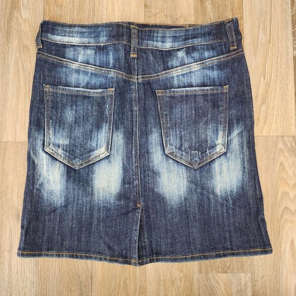 Ashley Mason Women's Size 30 Blue Denim Distressed‎ Dark Wash Pencil Jean Skirt - Picture 5 of 8